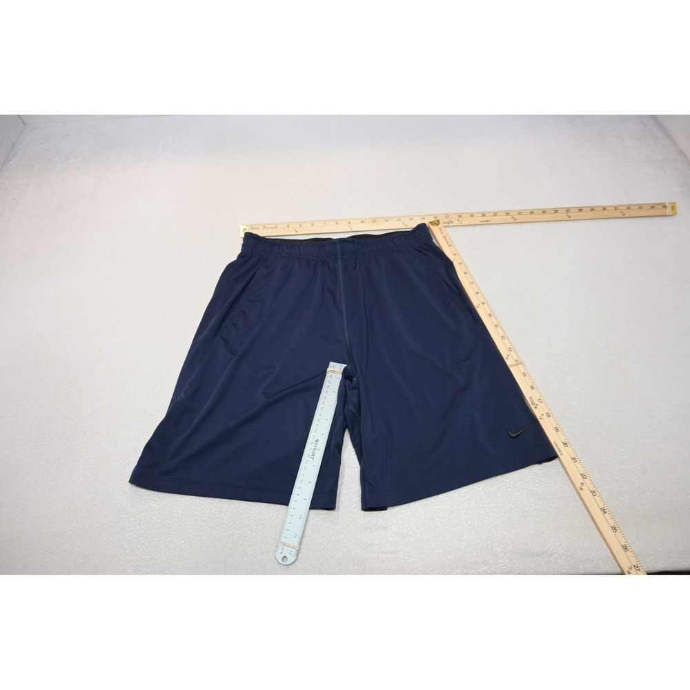 Nike Athletic Gym Shorts Men Large Navy Blue Dri-FIT Pockets Performance EUC